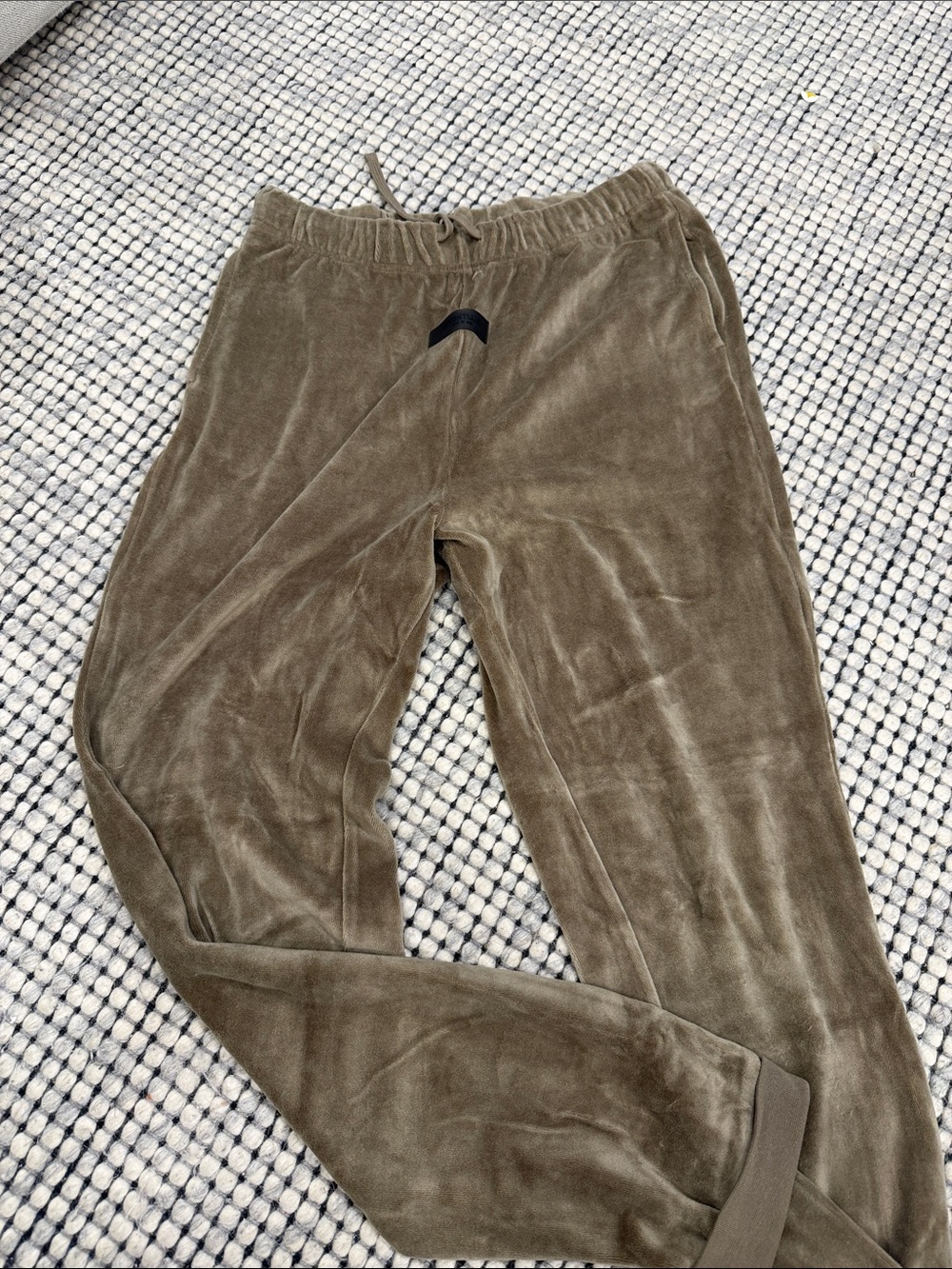 Fear of God ESSENTIALS Drawstring Lounge Pants